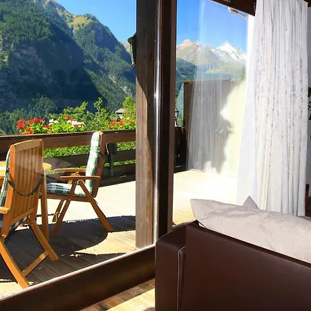 Grossglockner Apartmán *